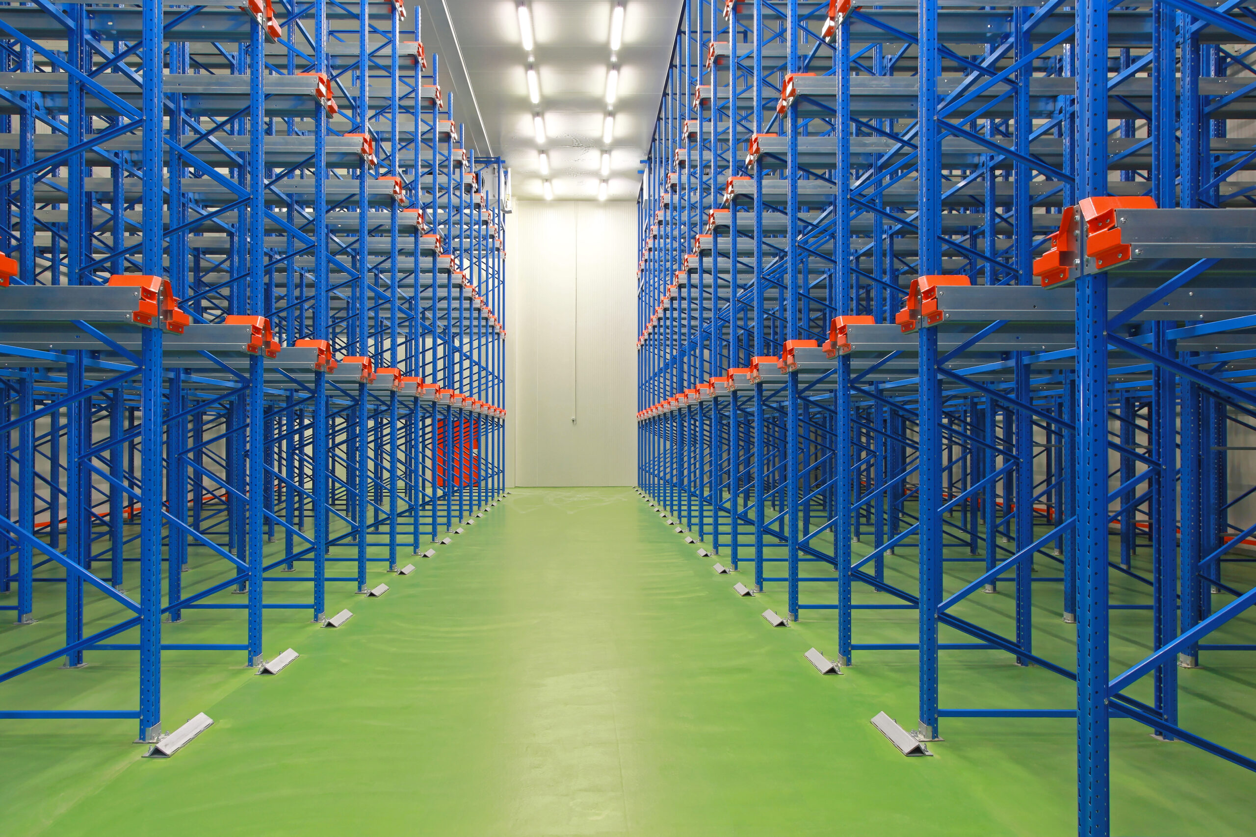 Drive in racking system