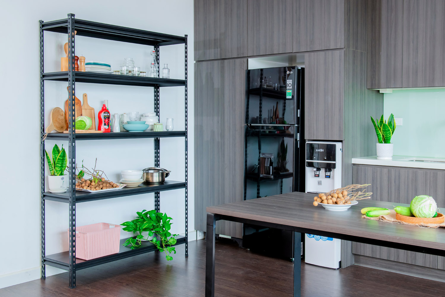 Flexible shelving solutions for Australian warehouses, workshops and businesses