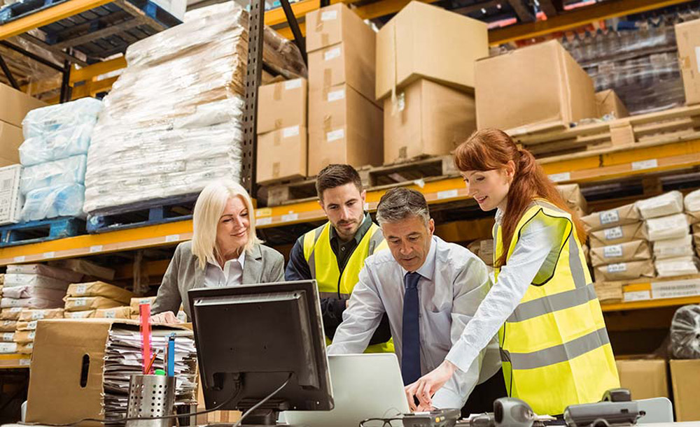 This method helps smooth out irregular fluctuations, such as large restocking events or peak sales periods, resulting in a more stable and accurate inventory indicator.