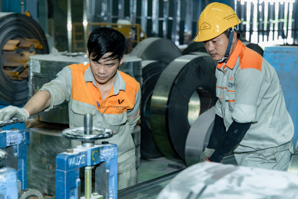 Vinatech factory photos 15