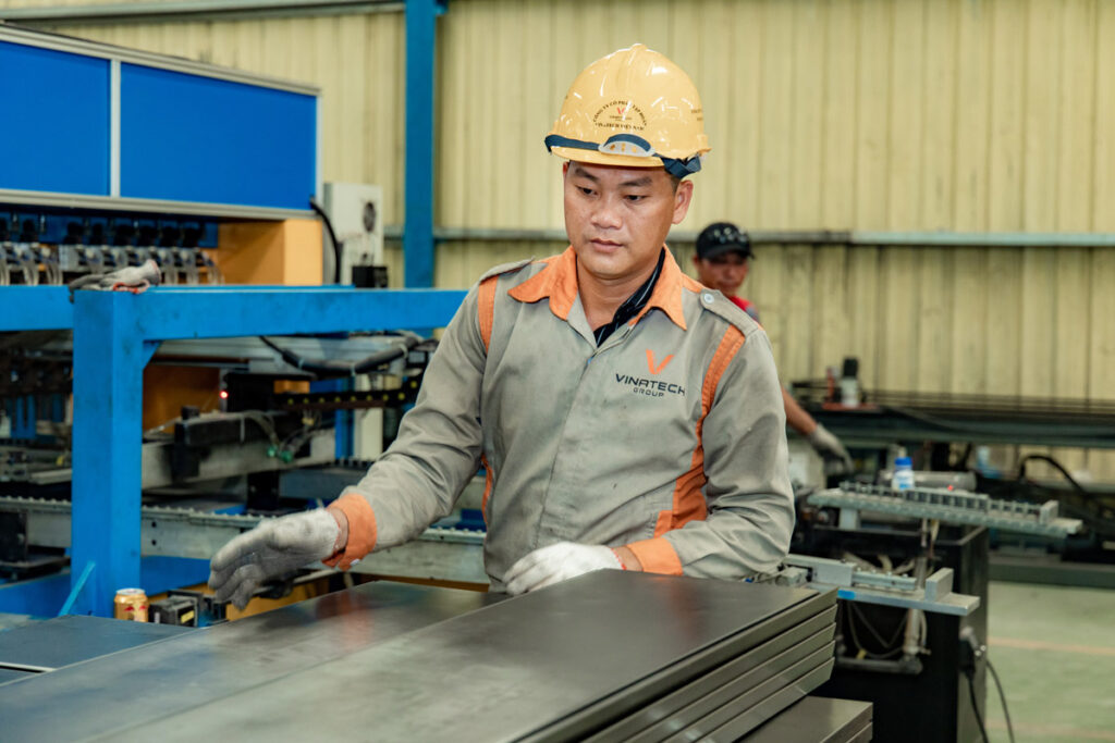 Vinatech factory photos 20