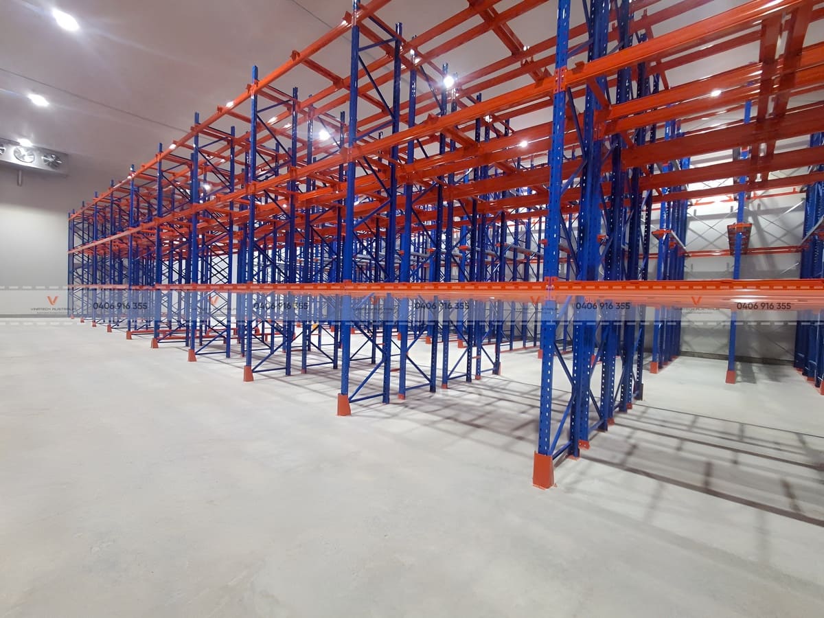 Integrated Racking Solution Combining Selective and Drive-In Systems