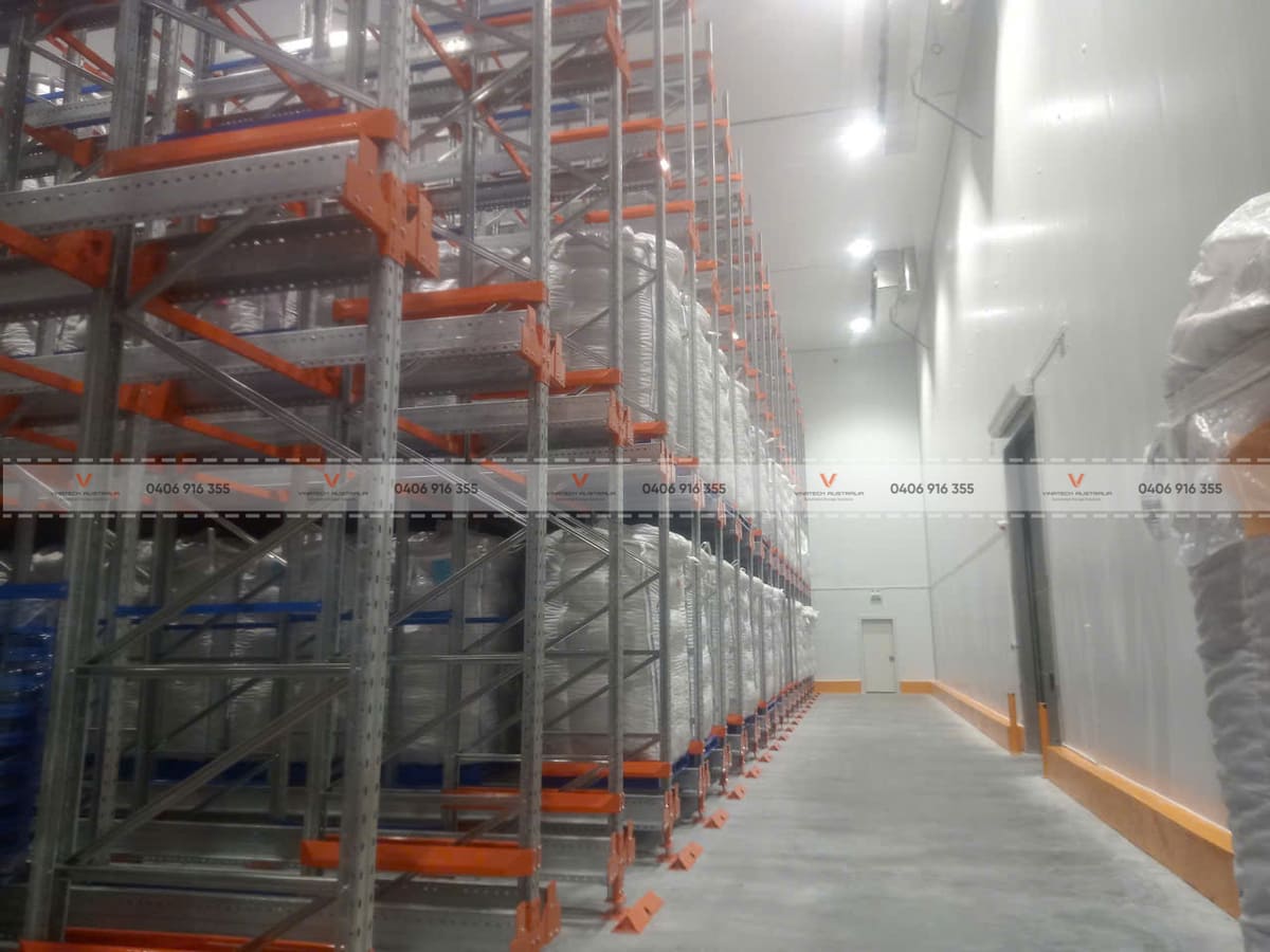 Vinatech 2-Way Shuttle Project for Cold Storage 5