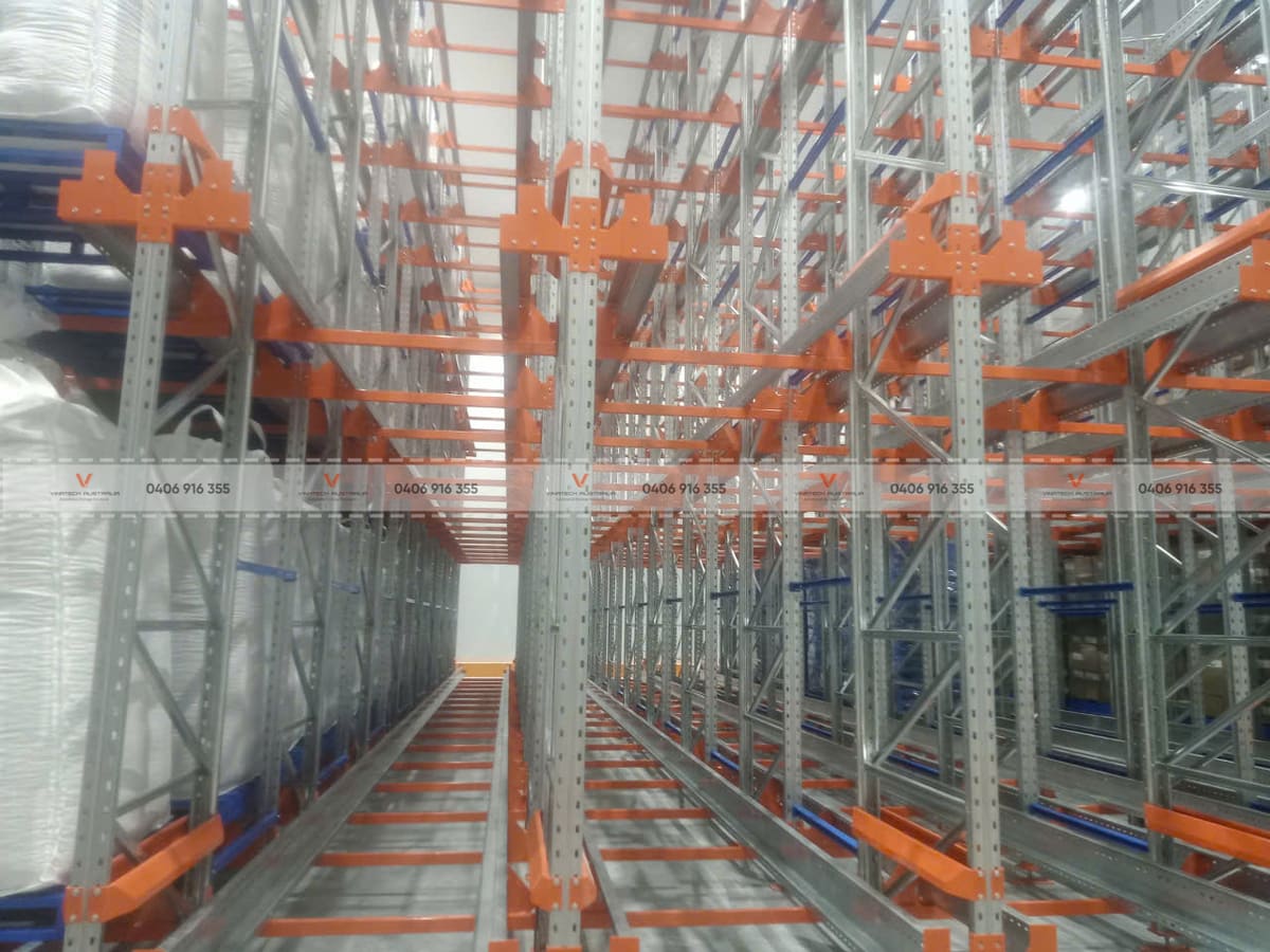 Vinatech 2-Way Shuttle Project for Cold Storage 7