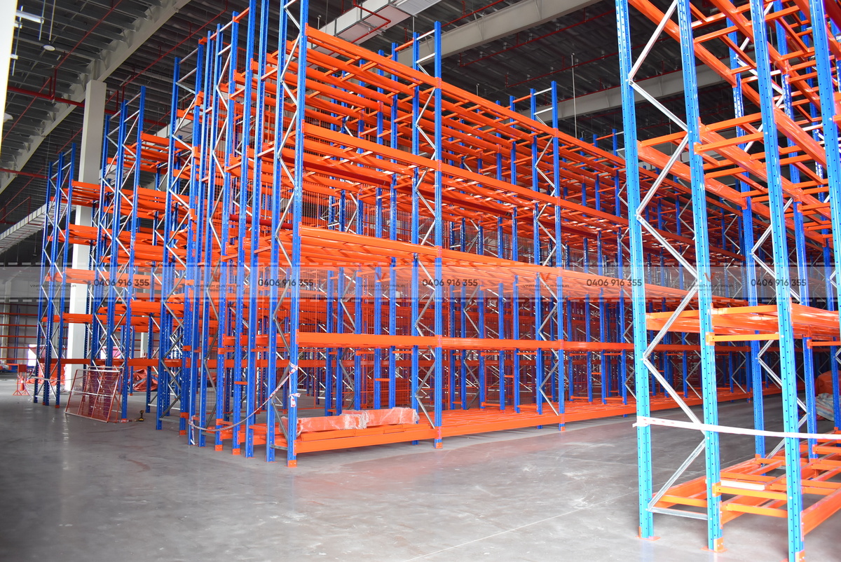 Double Deep Racking Project for a Manufacturing Warehouse