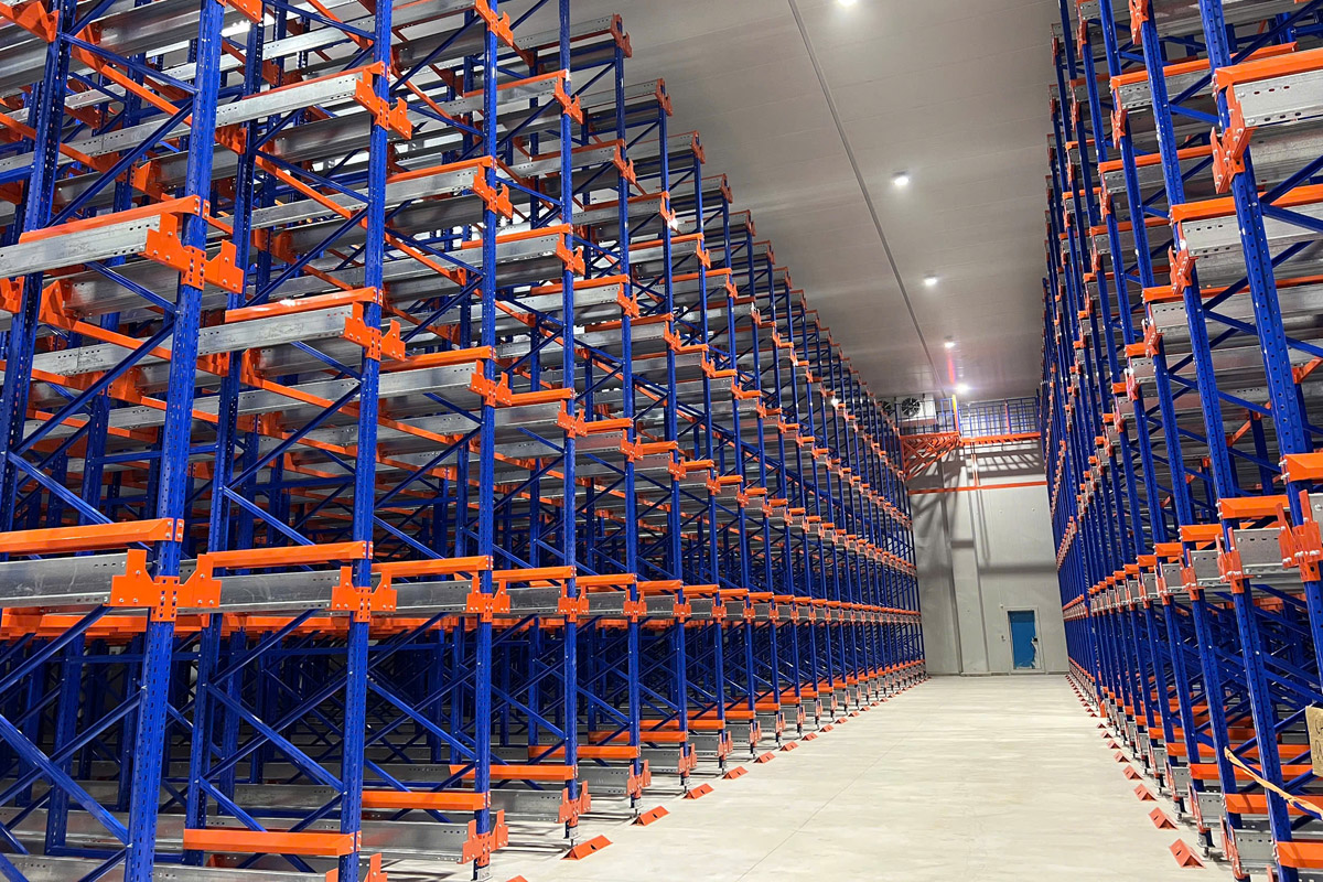 High-density pallet storage supported by automated shuttle technology